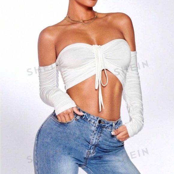 Shein Crop Top - Picture 2 of 3